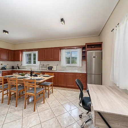 Arte Margarita Apartment *